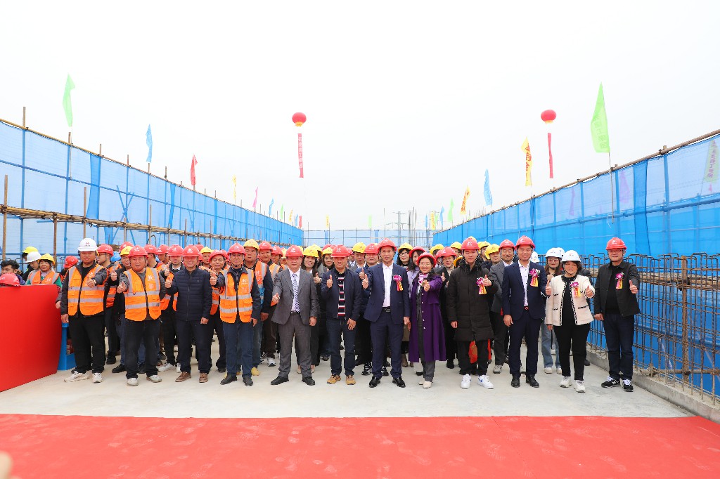 喜封金頂 再筑新篇丨惠州天倬科技智慧園建設(shè)項(xiàng)目封頂大吉(圖2)